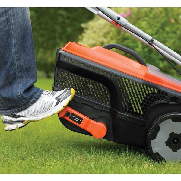 Black & Decker EMAX34i EdgeMax 34cm Electric Lawn Mower (Hand Propelled)