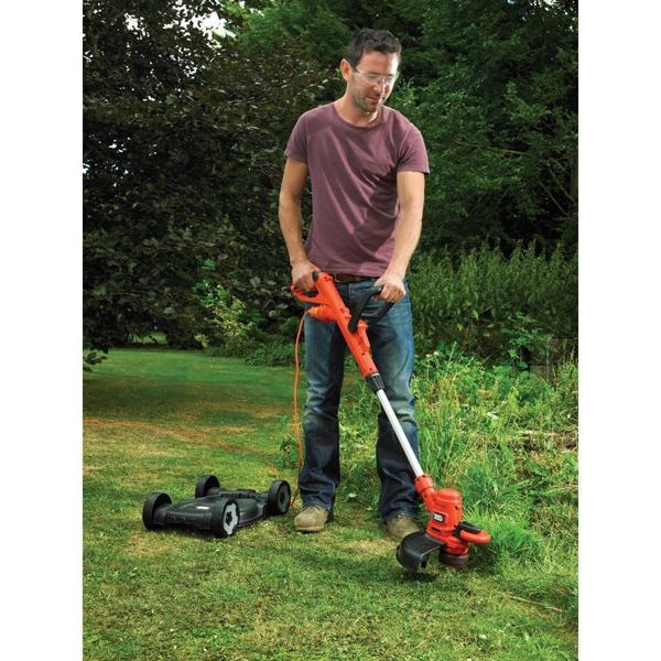 Black & Decker ST5530CM 3-in-1 550W Strimmer with City Mower Deck