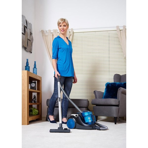 Hoover Blaze Bagless Pets Cylinder Vacuum