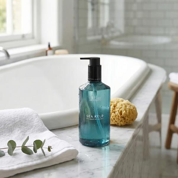 Scottish Fine Soaps Sea Kelp Bath & Shower Gel (6 x 300ml)