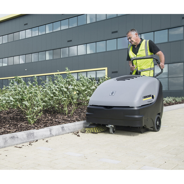 Karcher KM 85/50 W P Adv Vacuum Sweeper