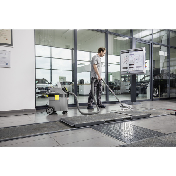 Karcher NT 40/1 Ap L Wet & Dry Vacuum