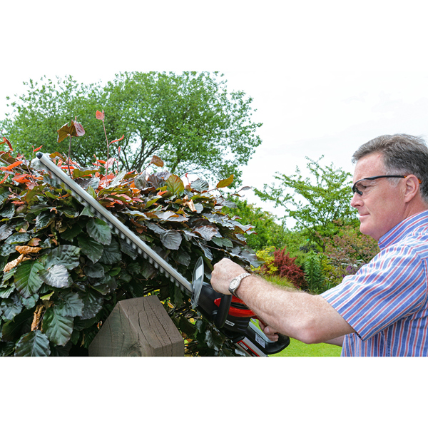 Cobra H5024V 24v Cordless Hedge Trimmer