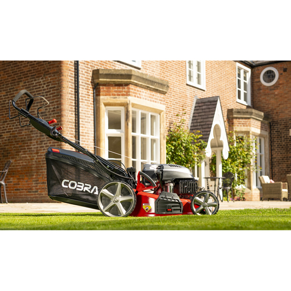 Cobra MX534SPCE 53cm Petrol Lawn Mower (Self Propelled - 4 Speed)