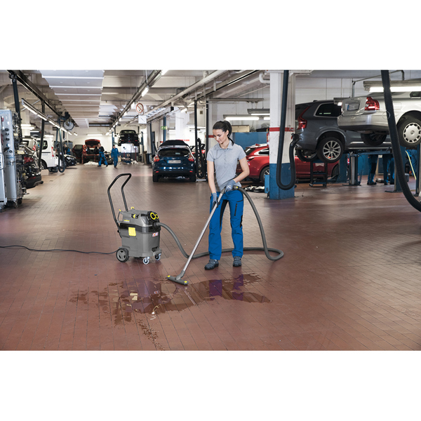 Karcher NT 40/1 Tact TE M Safety Vacuum System (110v)