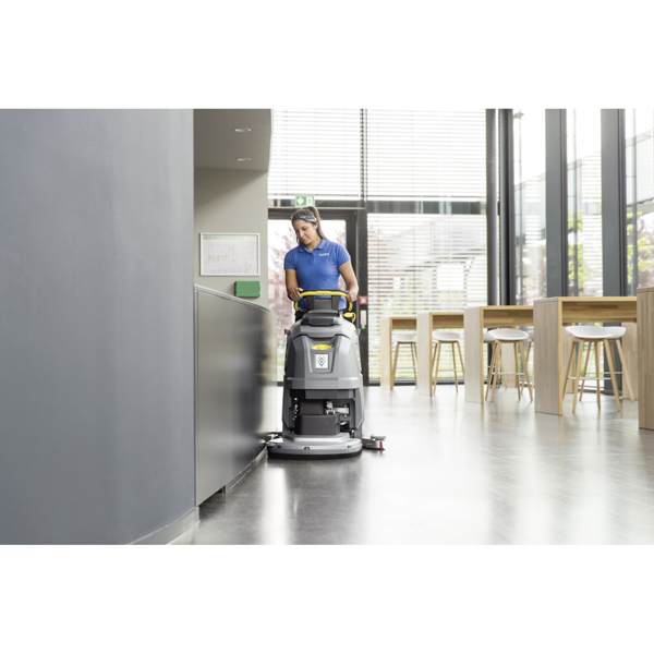 Karcher BD 50/55 W Classic Bp Pack Scrubber Dryer with Traction Drive (115Ah)