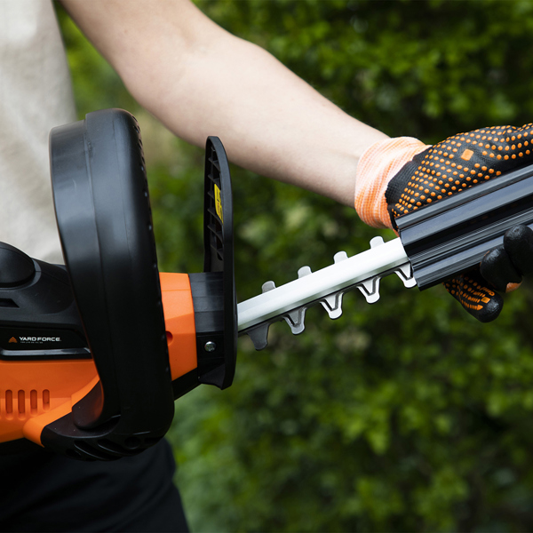 Yard Force LH C45 20V Cordless Hedge Trimmer with Battery & Charger