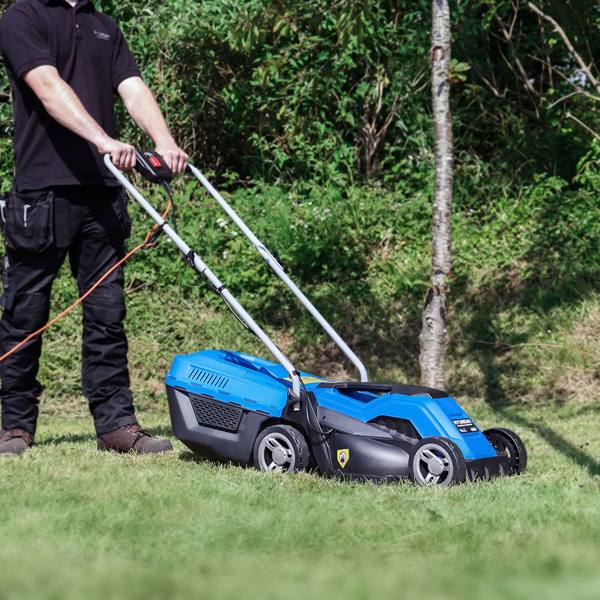 Hyundai HYM3300E 33cm Electric Rear Roller Lawn Mower (Hand Propelled)