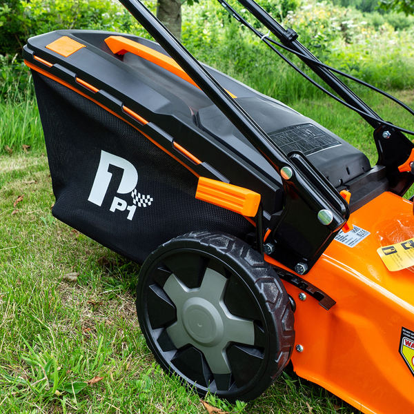 P1 Hyundai Powered P4600SP 46cm Petrol Lawn Mower (Self Propelled)