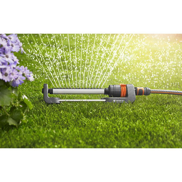 Gardena Aqua M Oscillating Sprinkler