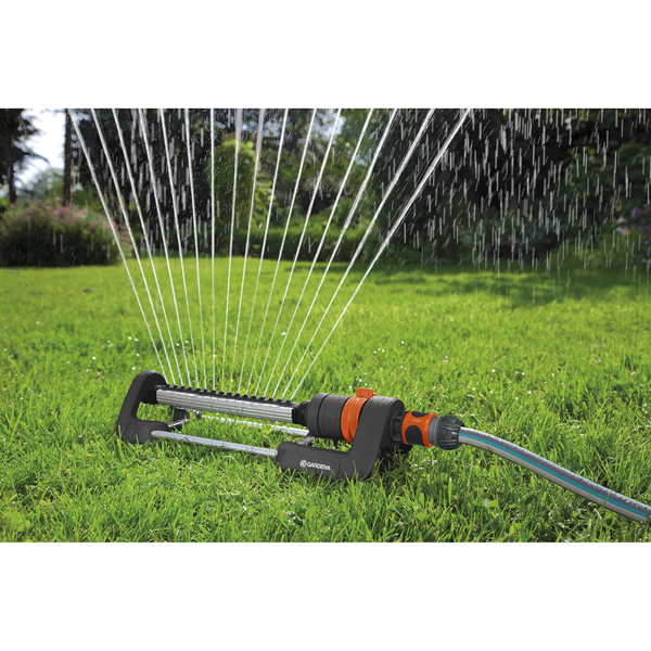 Gardena Aqua M Oscillating Sprinkler