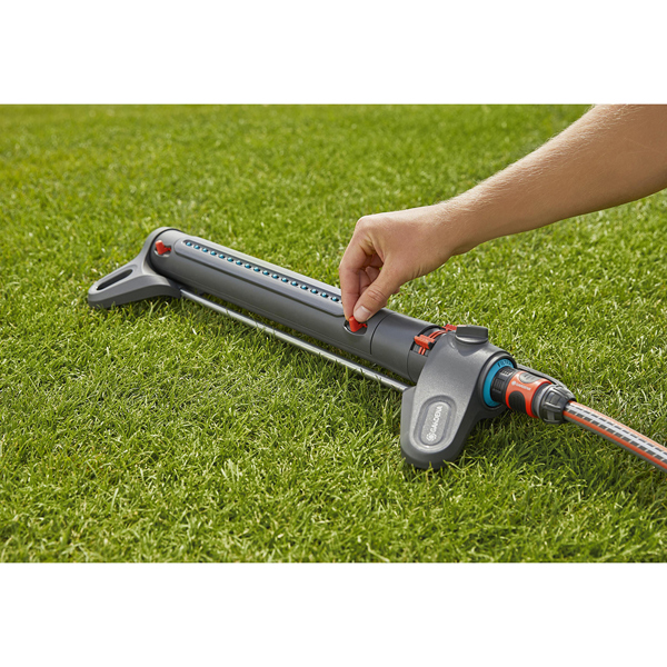 Gardena AquaZoom L Oscillating Sprinkler