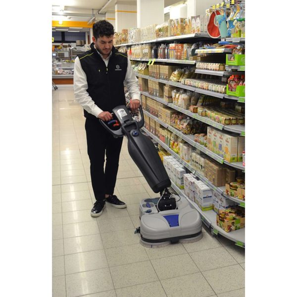 Lindhaus LW44 Flexy-Hybrid Scrubber Dryer