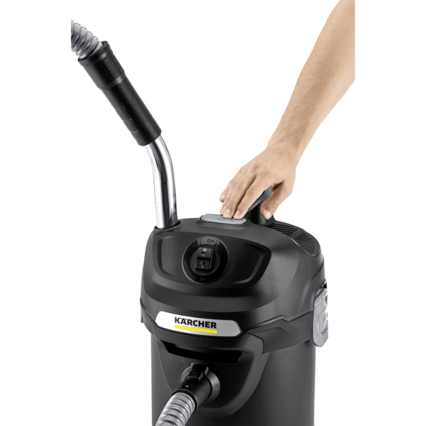 Karcher AD 2 Ash Vacuum