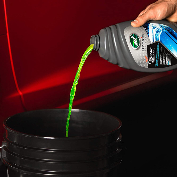 Turtle Wax Hybrid Solutions Ceramic Shampoo Wash & Wax (1.4 Litre)