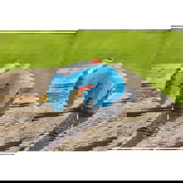 Comfortcut Li Caricabatterie Per Gardena ClassicCut/ | Per Forbici Erba 9853-9858 | Non Per AkkuCut O USB-C Accessori Giardinaggio Gardena