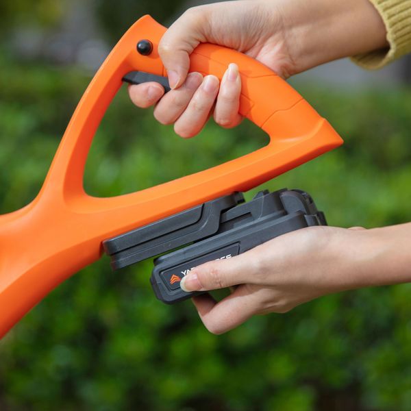 Yard Force LM C33B 33cm 20V Cordless Lawn Mower & LT C25B 20V Cordless Grass Trimmer with Battery & Charger