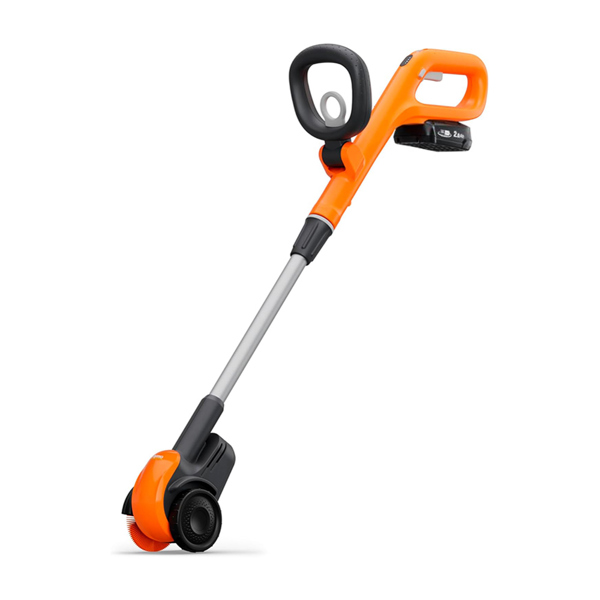 Flymo EasiWeeder 18V Cordless Weed Remover with P4A Battery & Charger