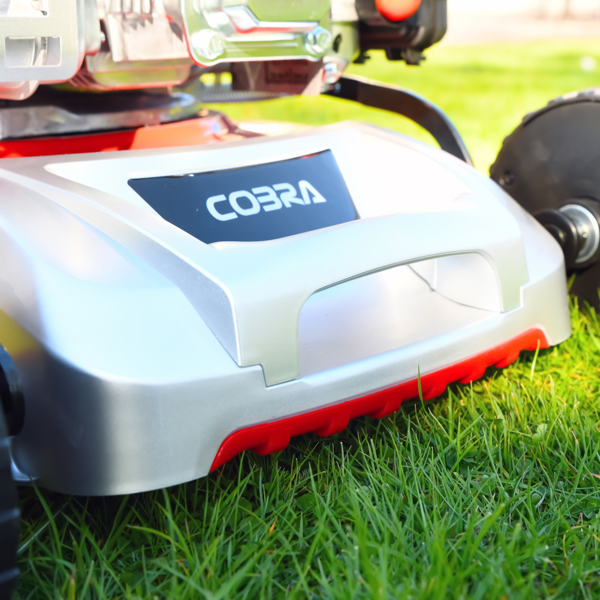 Cobra M40CVX 40cm Petrol Lawn Mower (Hand Propelled)
