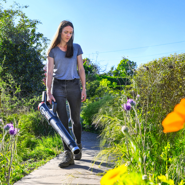 Cobra LB55040VX 40V Cordless Leaf Blower with Battery & Charger
