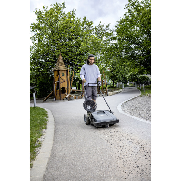 Karcher KM 70/15 C Classic Sweeper