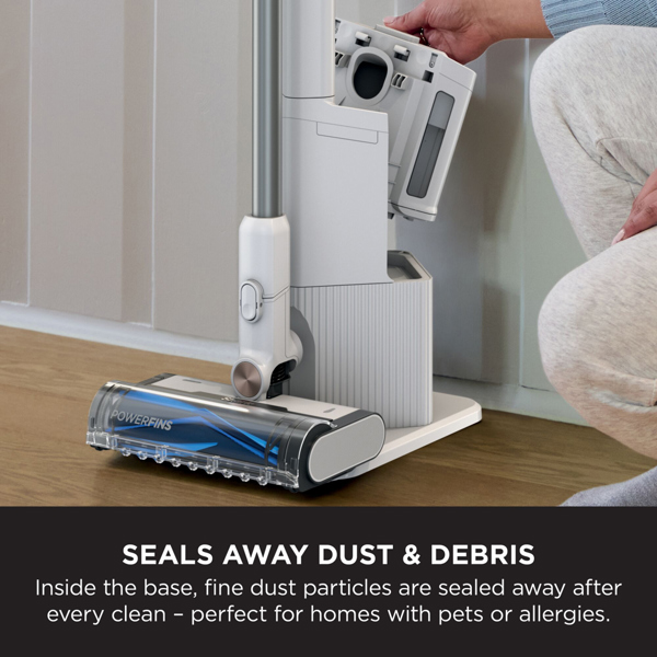 Shark Cordless Stick Vacuum with Auto Empty System BU3521UK