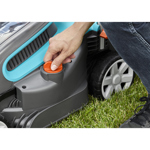 Gardena PowerMax 32/36V P4A 32cm 36V Cordless Lawn Mower with 2 Batteries & Charger (Hand Propelled) thumbnail